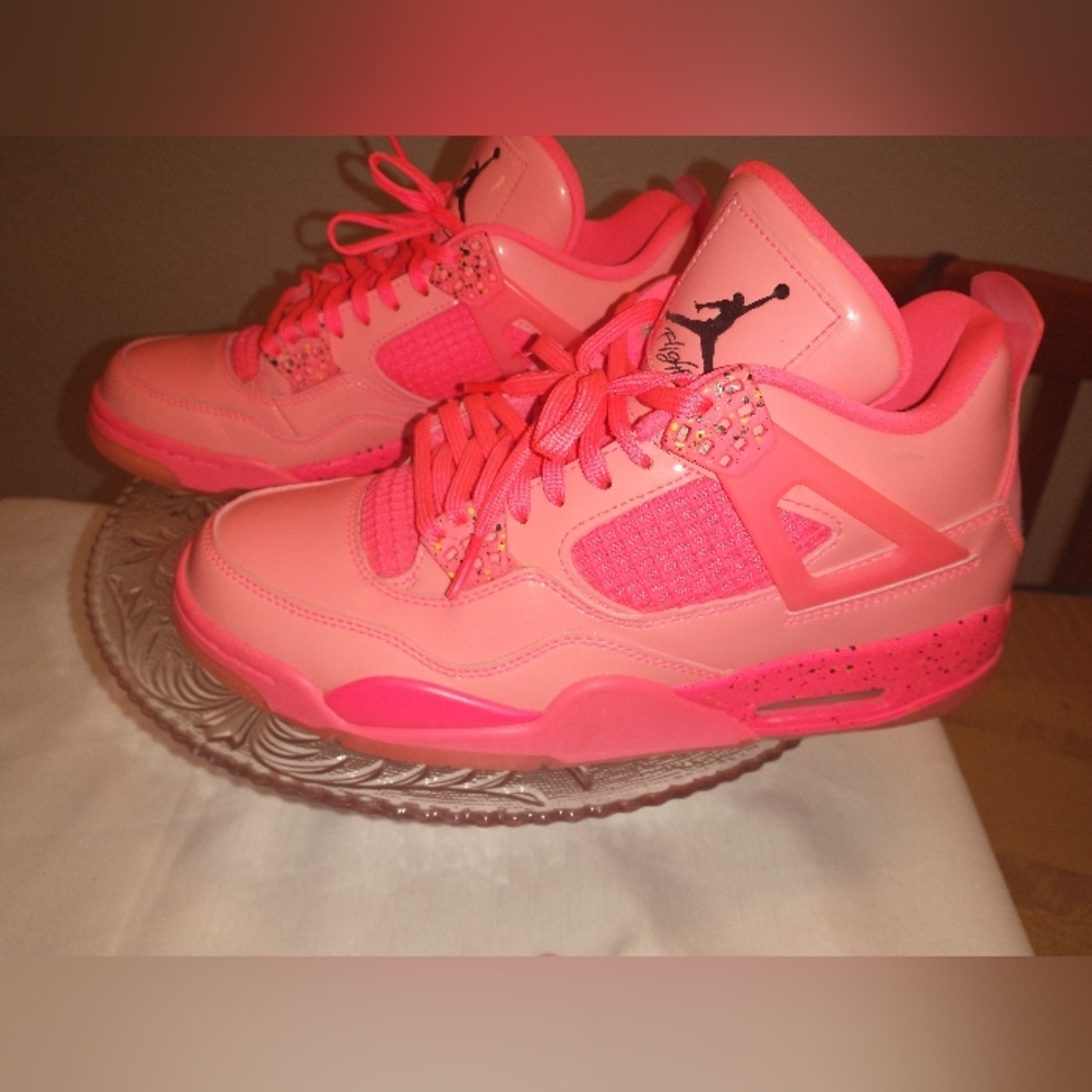 Jordan Woman's Hot Punch 4s